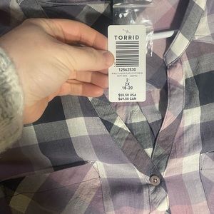 NWT Torrid size 2 (18-20) purple and pink plaid button down shirt.